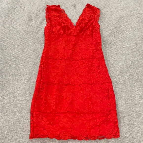 Sexy red lace dress - Picture 1 of 3